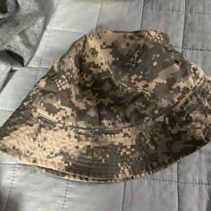 Green Cameo Bucket Hat